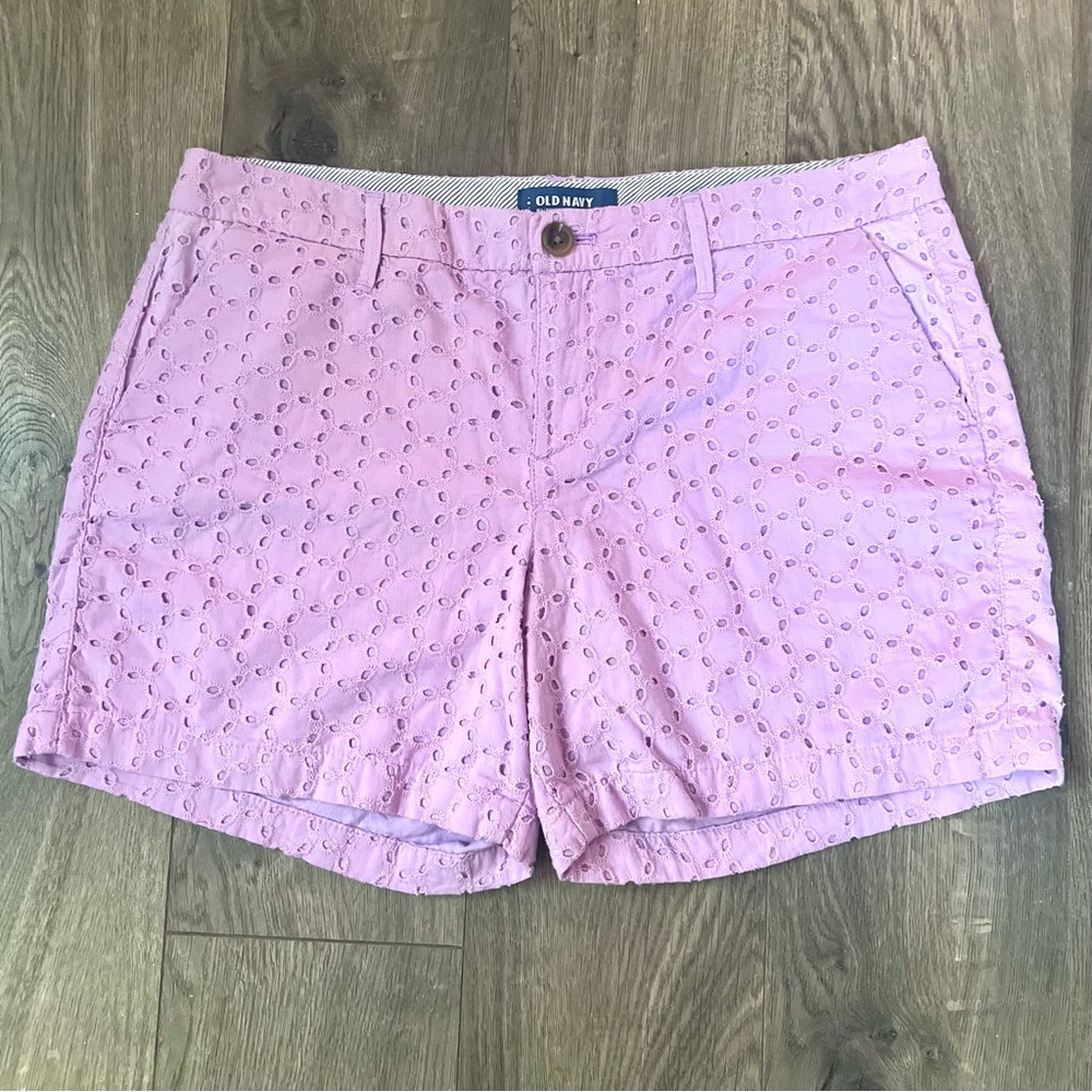 Old Navy Women's Lavender Eyelet Shorts